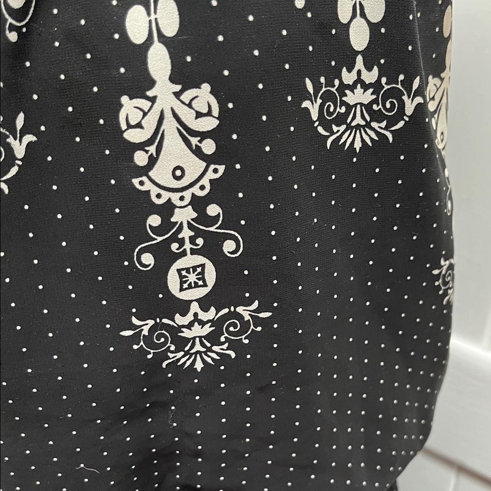 Love On A Hanger Black Spaghetti Strap Lined Knee Length Dress - Picture 3 of 8